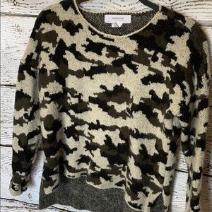 Workshop Republic Clothing Camo Sweater small